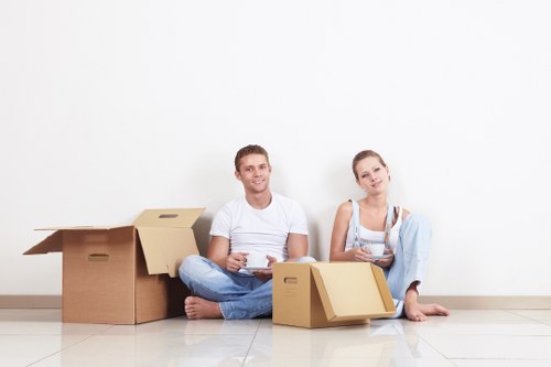 Dependable Shoreditch man with van service for moving items