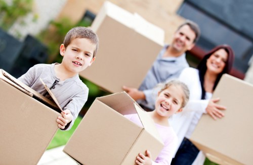 Commercial man and van support for Shoreditch businesses