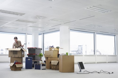 Van loading support for home and office removals in Shoreditch